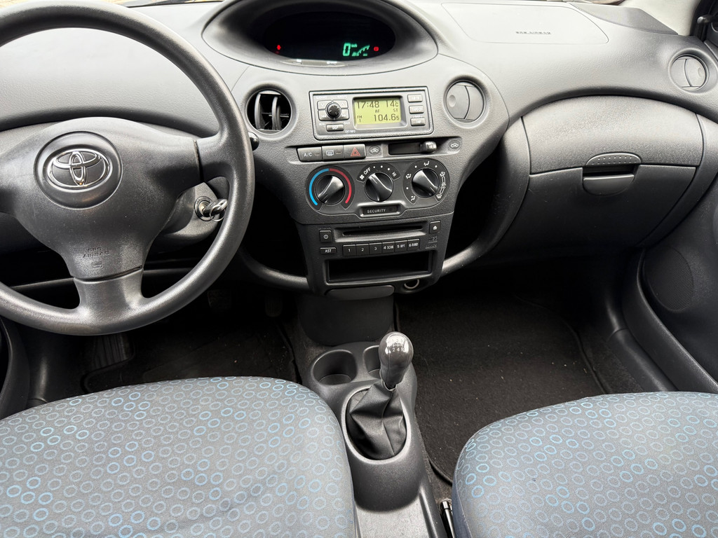 47517377-10.jpg