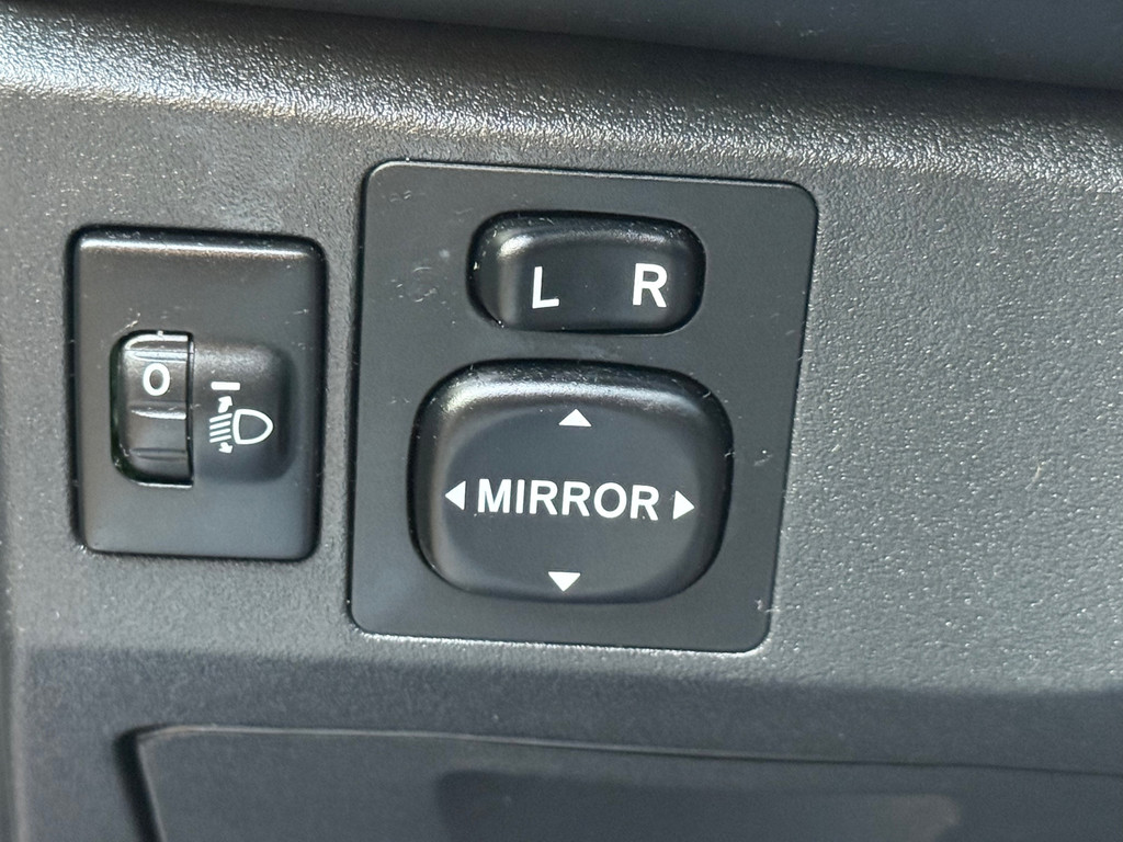 48678233-13.jpg